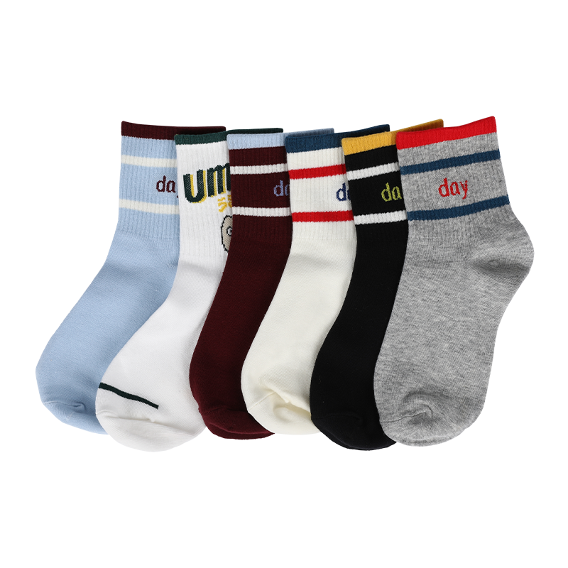 Unisex klassiska randiga och bokstäverdesignade quarter-sportstrumpor