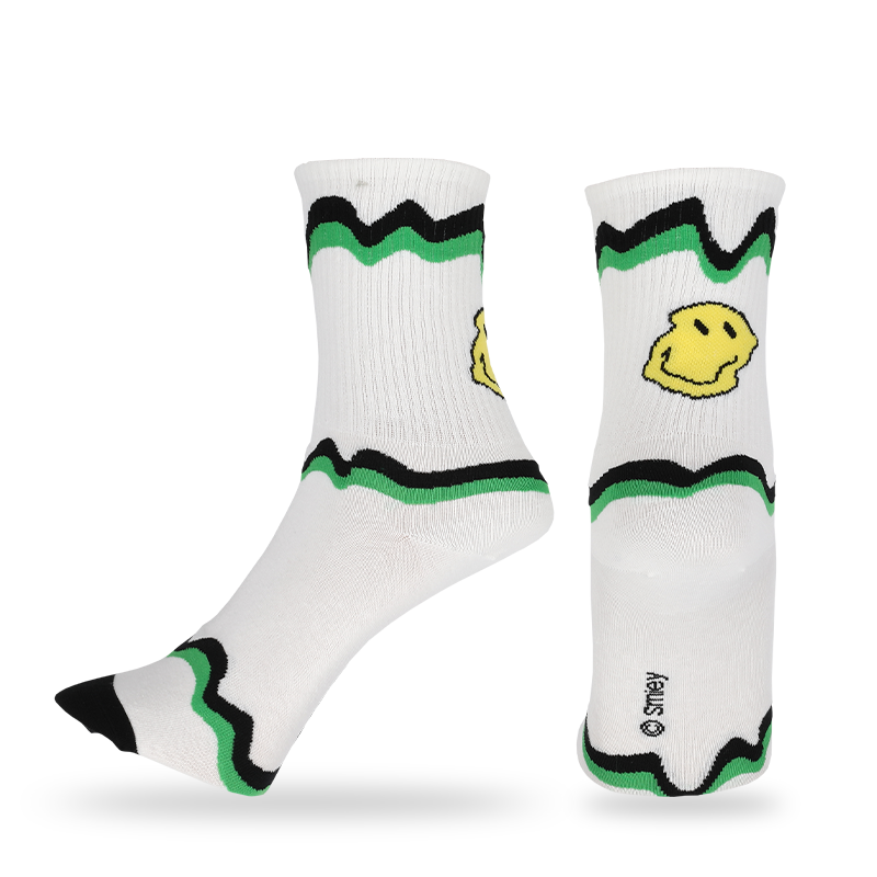 Män mode smiley emoji ansikten mönster kvarts casual strumpor, som är gjorda av hög kvalitet bomull, så strumpor är mjuka, bekväma, hållbara, andas och varma.