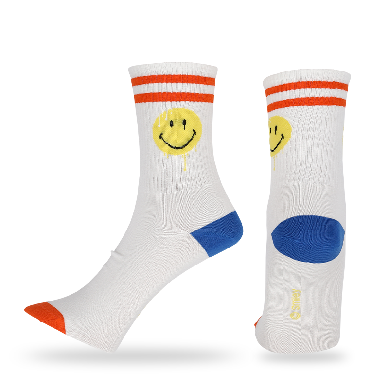 Män mode smiley emoji ansikten mönster kvarts casual strumpor, som är gjorda av hög kvalitet bomull, så strumpor är mjuka, bekväma, hållbara, andas och varma.